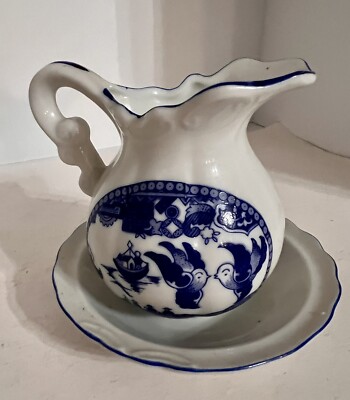 Vntg Choice Imports Pottery White Pitcher & Bowl Set Blue Willow Transfer Japan-image