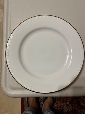 PIER 1 - GOLD LINE Dinner Plates White with Gold Trim & Beaded Edge-image