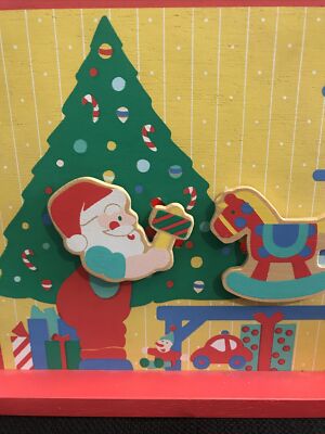 Vintage Wind Up Moving Santa Claus Work Shop/ Plays “Toyland” Musical Toy-image