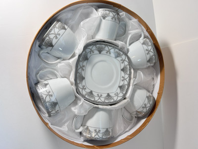 Golden Star Imports Fine Porrcelain Tea Coffee Cups & Saucers German Design-image