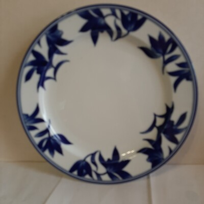 Pier 1 Ming Dinner Plate Cobalt Blue Flowers White 11 Inches Excellent Condition-image