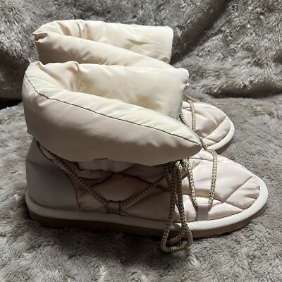 Fabletics Cozy Bootie Lounge Slipper Oatmeal LaceUp Indoor/Outdoor Womens Sz 7.5-image