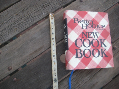 Vintage ** 1968 - NEW COOKBOOK *** Fine Better Homes and Gardens Cookbook-image