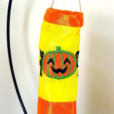 Vintage Halloween Mini Windsock Jack-O-Lantern Design Ornament Midwest Imports-image