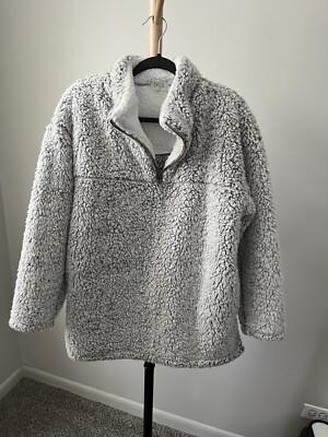 Fuzzy zip pullover size M Woman's Pullover Sweater Cozy Comfortable Warm-image