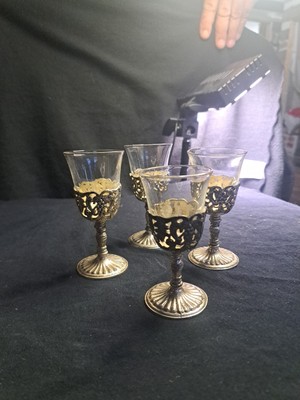 Vintage Set Of 4 Price Import Cordial Stems. Grape/ Leaves Design Silver Plated-image