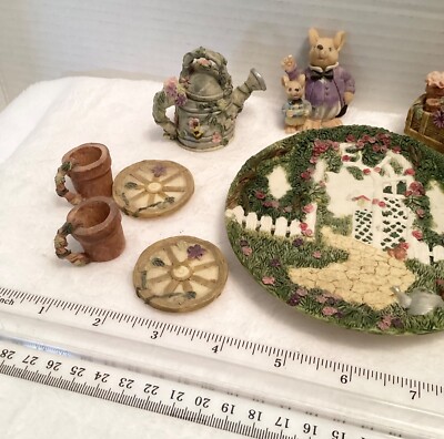 Adorable!  Vintage 1996 miniature MOUSE IN THE GARDEN design  tea set…  12 pcs-image