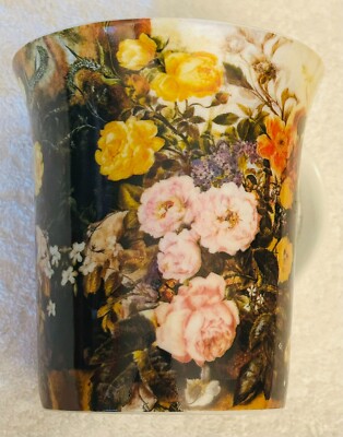 Pier 1 Imports Porcelain Floral Designed Mug Fanny Burst Roses et Volubilis-image