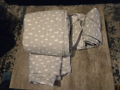 Becky Cameron All Season 3-Pcs Painted Dots Reversible Quilt Set King-image