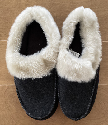 Fluffy Fuzzy Slippers Clogs Warm and Cozy House Shoes Size Large-image