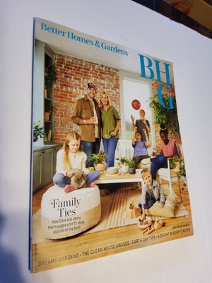 Better Homes and Garden Magazine April 2023 Life in Color - Family Ties-image