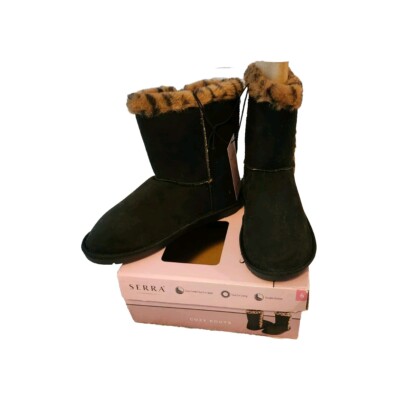 Womens Comfortable Soft Cozy Boots faux fur Black Serra Size 6 - New-image