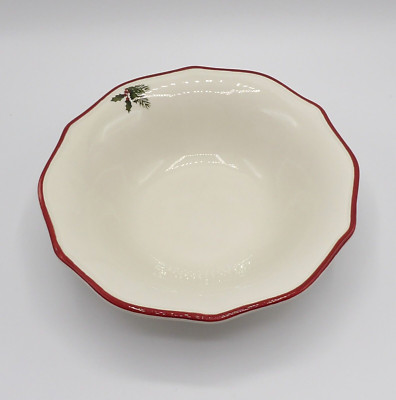 POINSETTIA BY BETTER HOMES AND GARDENS SOUP/CEREAL BOWLS SET OF 4 MINT-image