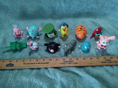 Wind up toys 10ct Vintage-image