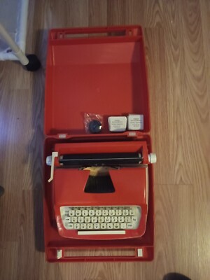 Vintage Sears Red Holiday Typewriter W/ Red Carrying Case Made England RARE!-image