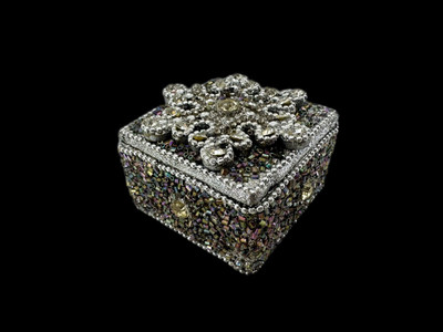 Pier 1 Imports Decorative Mini Trinket Box – Beaded Silver Snowflake Design-image