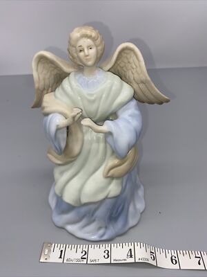 Musical Porcelain Angel Wind Up Joy To The World Christmas Taiwan Vintage?-image