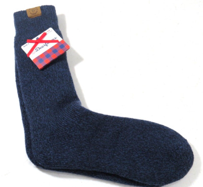 Dearfoams Men's  Cozy Crew Sock  One Pair  Blue Fits Shoe Size 7-12 New-image