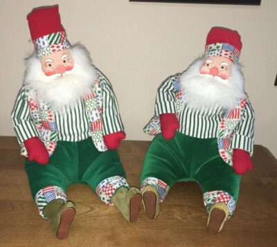 2 Vintage Wind-up Plush Revolving Santa Musical plays 