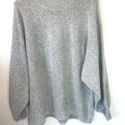 Cozy Heather Gray Oversized Knit Sweater Perfect for Fall and Winter-image