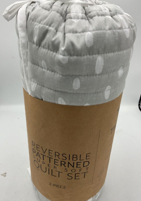 Becky Cameron All Season 3-Pcs Painted Dots Reversible Quilt Set Twin/Twin XL-image