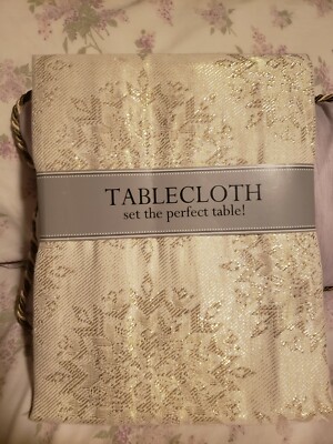 Design Imports Winter Sparkle Jacquard Tablecloth NEW Size 52×52-image