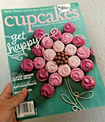 BETTER HOMES GARDENS CUPCAKES Magazine 2016 Birthdays Holidays COOKING SC-image