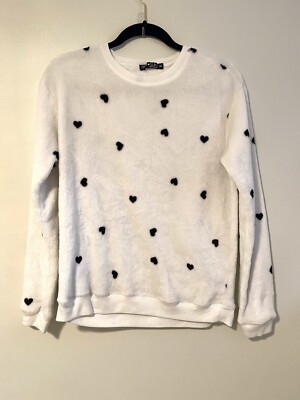 Fifth Sun - Lounge/Sleep Top Sz M- White with Black Hearts-image