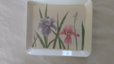 Italian Melamine Iris snack tray 5.75x5