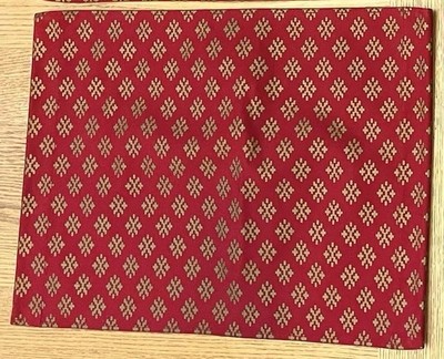 4 Pier 1 Imports Placemats Red Gold Design 22x15.5 No Rips, Stains Or Repairs-image