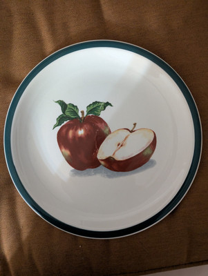  Apple Seeds Dinner Plate 10