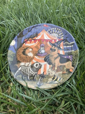 Pier 1 Imports Halloween Midnight Carnival Park Avenue Pups Dog 8.5