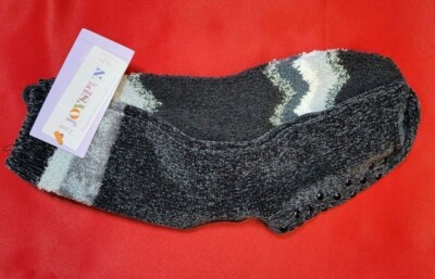 2X Joyspun Winter Cozy Fuzzy Non-Slip Socks Microfiber Soft Touch 2 Pairs - NEW-image