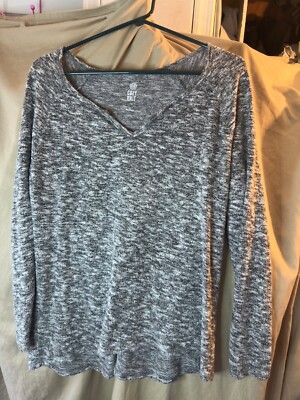 wsc1-SO Cozy Knit Juniors Black,gray,white,Vneck,SOFT Long Sleeve Shirt L  NEW-image