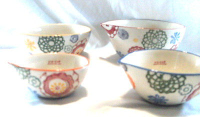 Pier 1 Imports measuring nesting cups floral design teardrop shape-image
