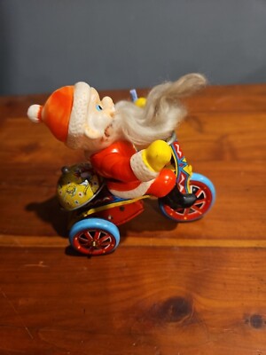VINTAGE 1950'S SANTA CLAUS TRICYCLE WIND UP TIN TOY RARE -image