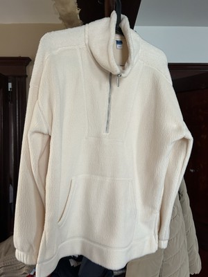 A cozy sweater women-image