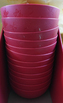 new 12 pcs Mainstays Plastic Cereal Bowls  Etched Holiday red-image