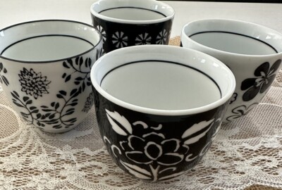 PIER 1 Imports Akin Sake Tea Cups Black White Floral set of 4-image
