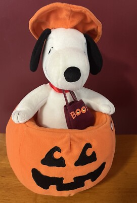 Halloween Snoopy Trick Treat Peek a Boo Sound & Motion Peanuts Hallmark Vintage-image