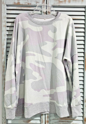BOUTIQUE MUTED CAMOFLAUGE SWEATSHIRT Size Large Soft Knit Cozy Unbranded-image
