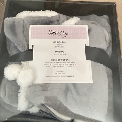 Soft and cozy Throw and Booty set great christmas or birthday gift-image