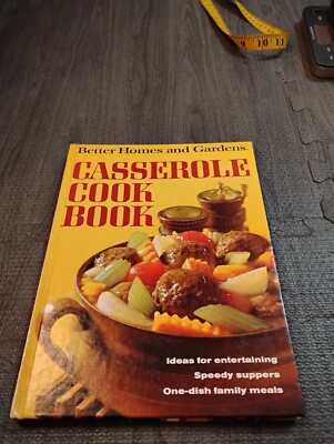 Better Homes & Gardens Casserole Cook Book 9th Printing 1973 Hardcover-image