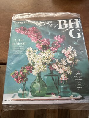 BHG BETTER HOMES & GARDENS MAGAZINE April 2025 LIFE IN BLOOM New Ways with Ranch-image