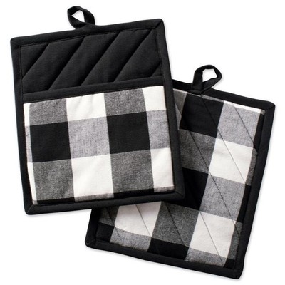 Design Imports Black Buffalo Check Pot Holder Set of 2-image