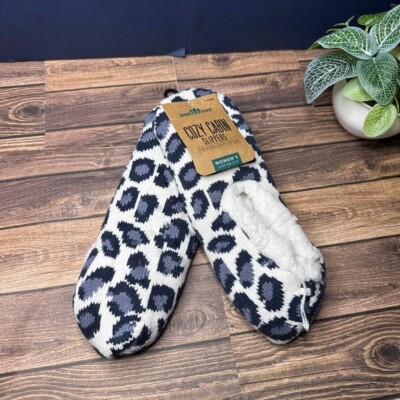 Northeast Outfitters Women's Cozy Cabin Slippers NWT Size Medium (Cheetah)-image