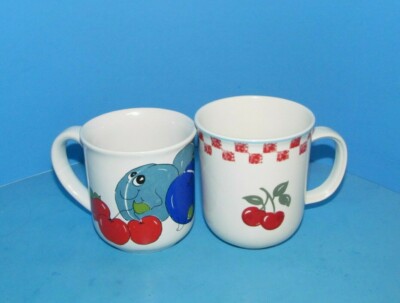 Vtg Lot of 2 Fruit Mugs: Mainstays Rome Cherry & Naekor Smiling Fruits 4