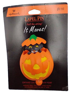 RARE VTG Hallmark Halloween Moving Lapel Pin Black Cat POPS UP Jack-O-Lantern🎃-image